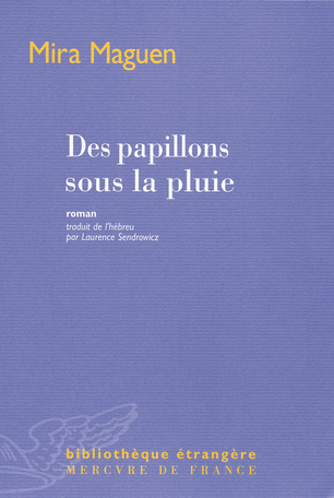 Des papillons sous la pluie